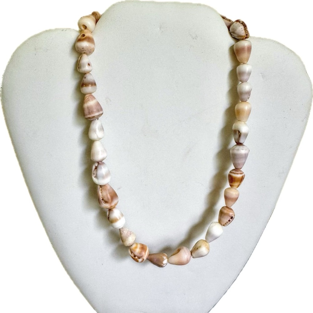 Iwa Short Necklace